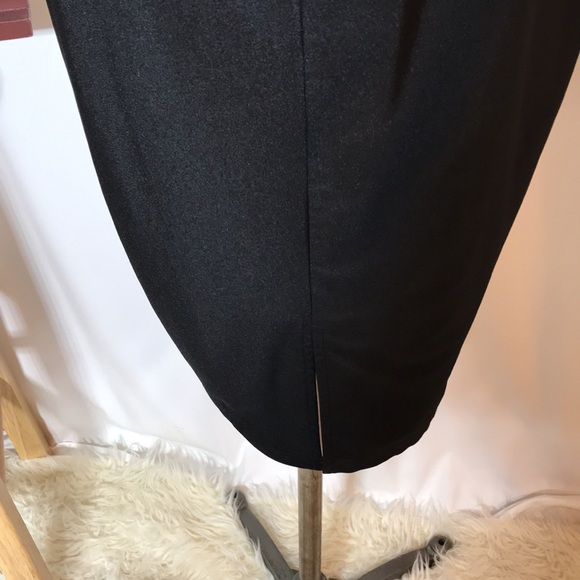 Entry black spaghetti strap knee high dress - Picture 7 of 9